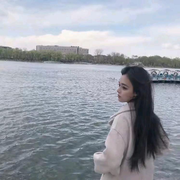 @六妹