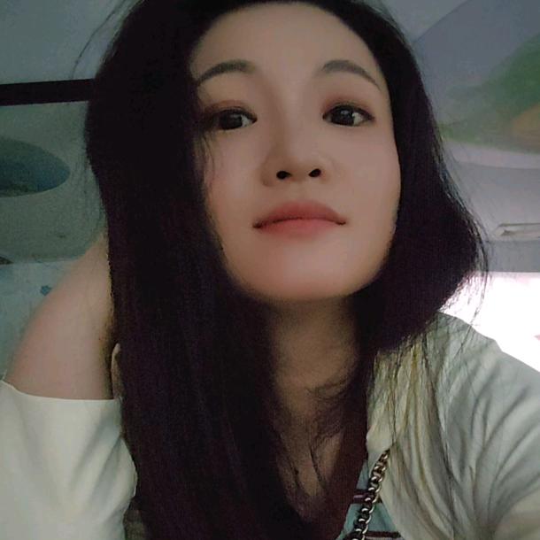 珊 姐