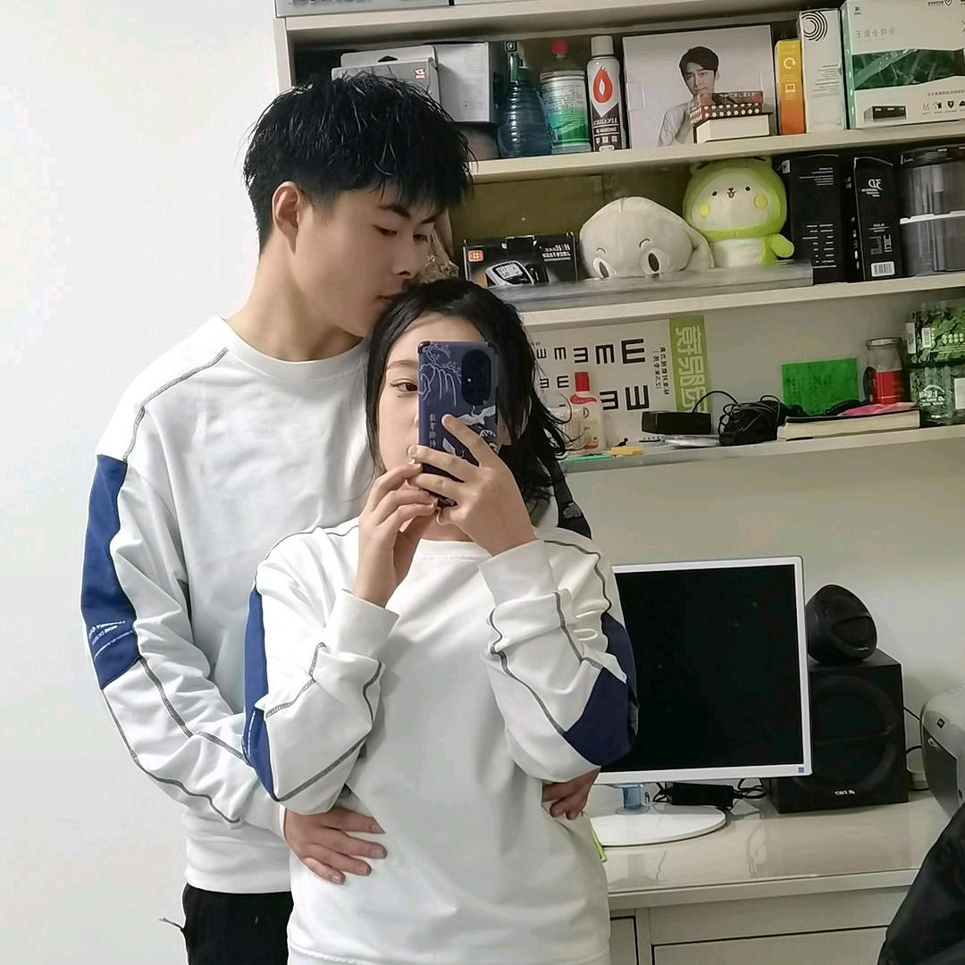 芝麻开门先生(●—●)