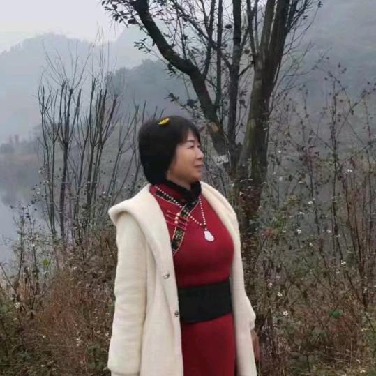 快乐的七公主👸🏻(ง •̀_•́)ง