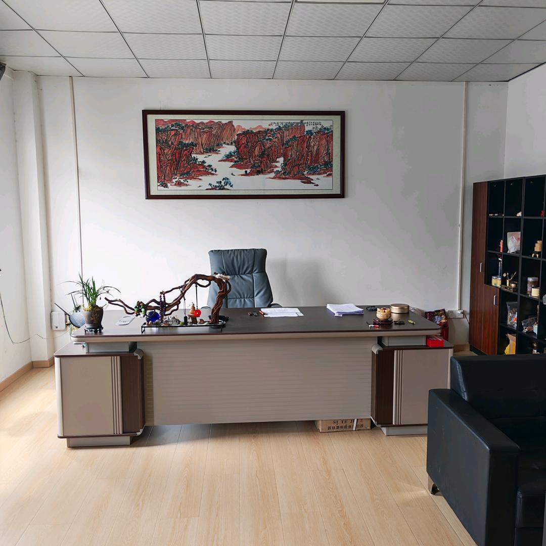 闲尘听风