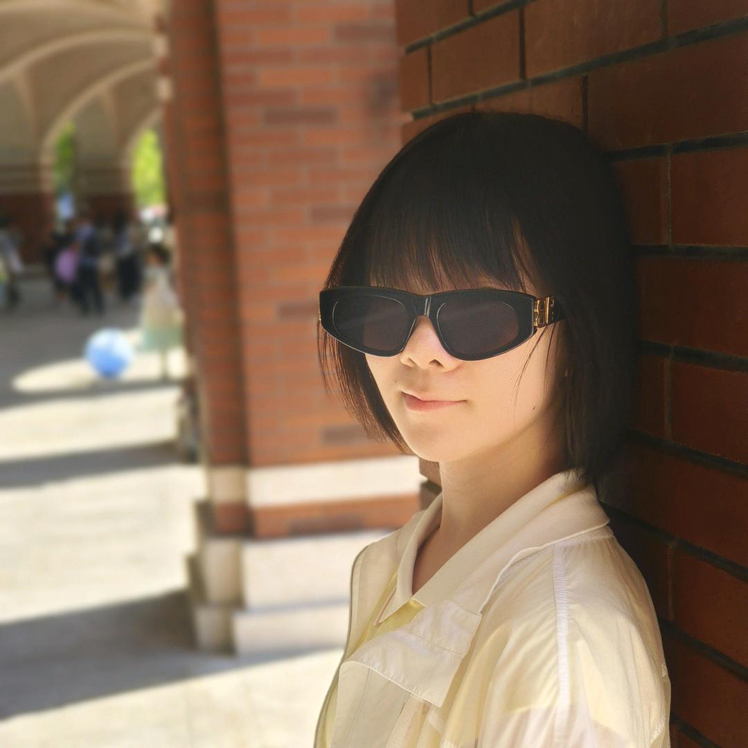 ┢┦aΡpy 彤✨