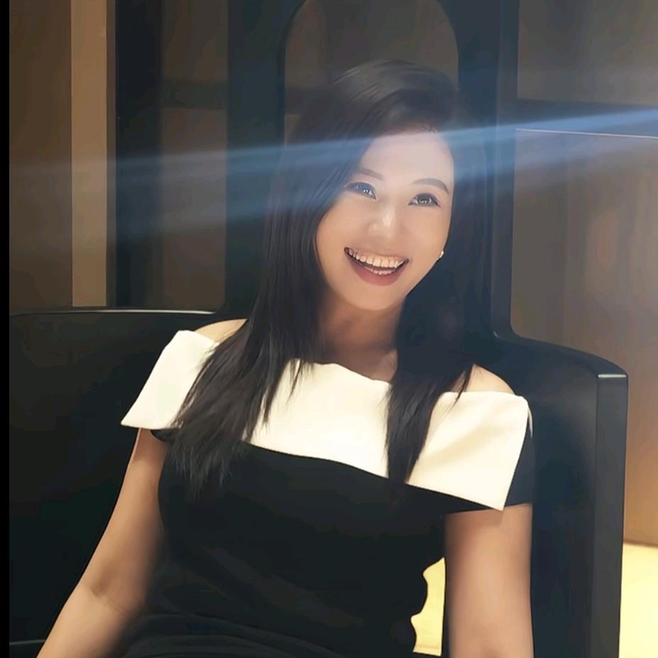 花伴妞