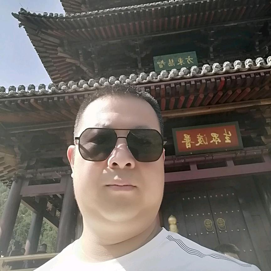 $油腻大叔