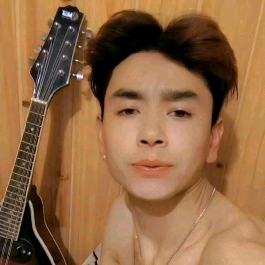 巴姆。一生一世。等你。