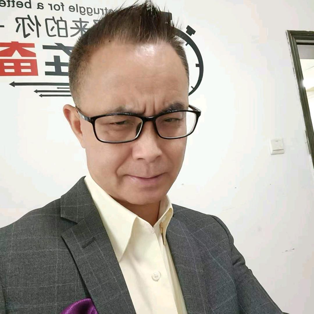 俊哥嘹亮