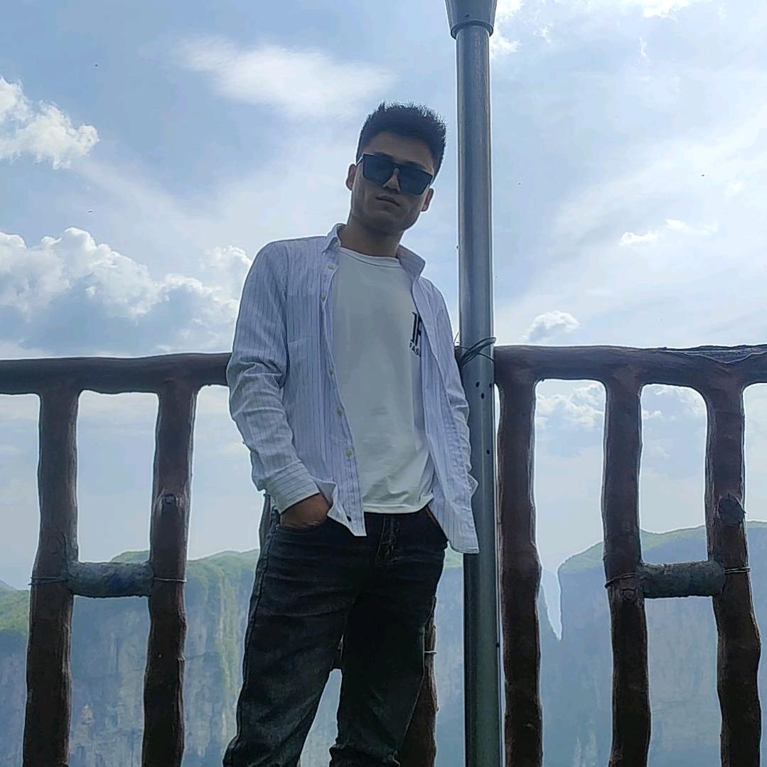 热加传媒—路飞