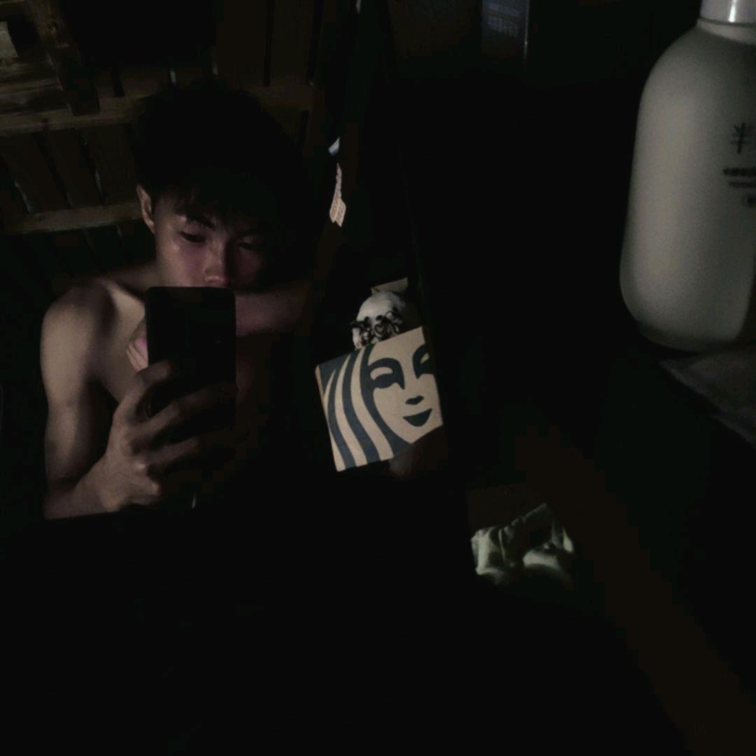 来杯冰美式无糖谢谢