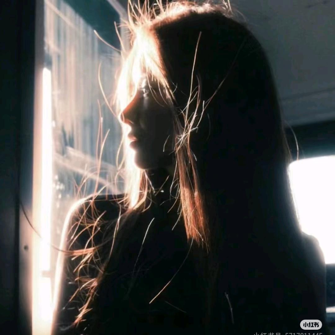 悦悦(⑉°з°)-♡