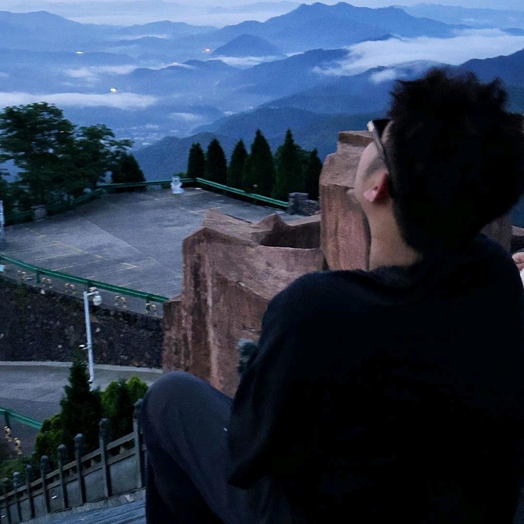 小藏家珠宝哲弟回血