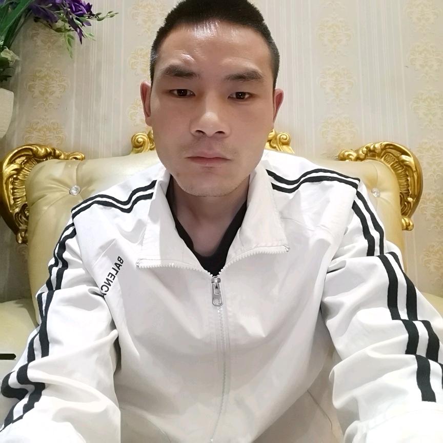 浪迹天涯在身边。