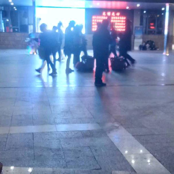怏乐一生
