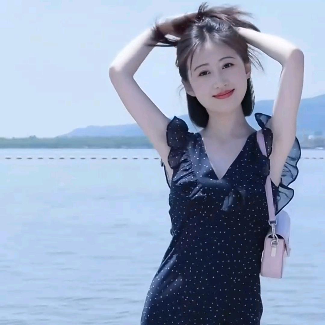 《橙子🍀》