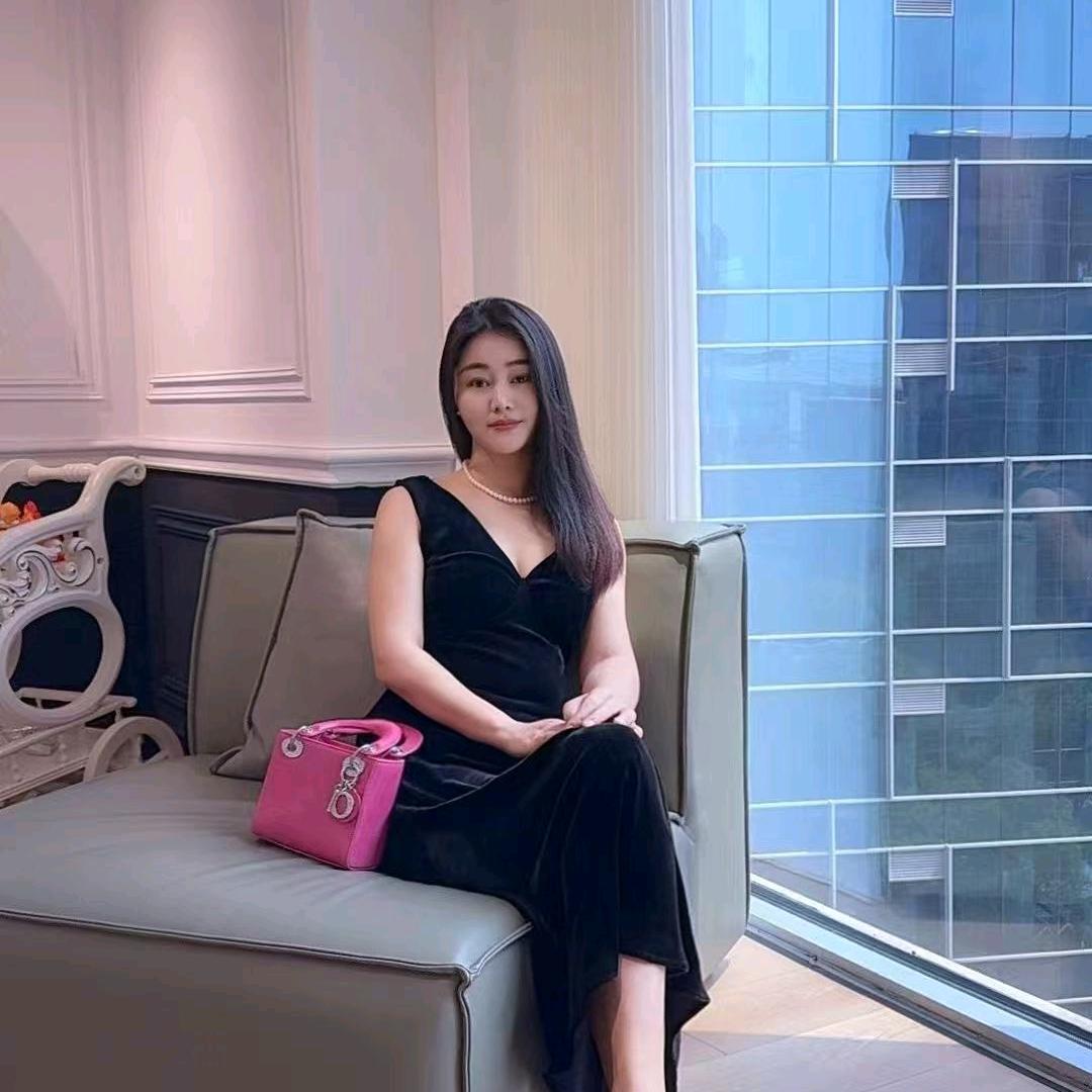 露娜