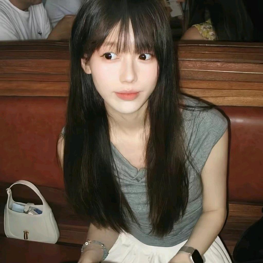 奕