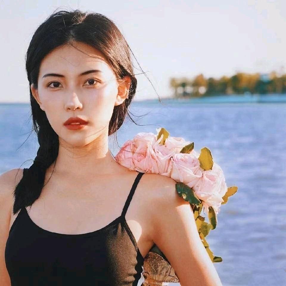 夏季游泳潮玩馆