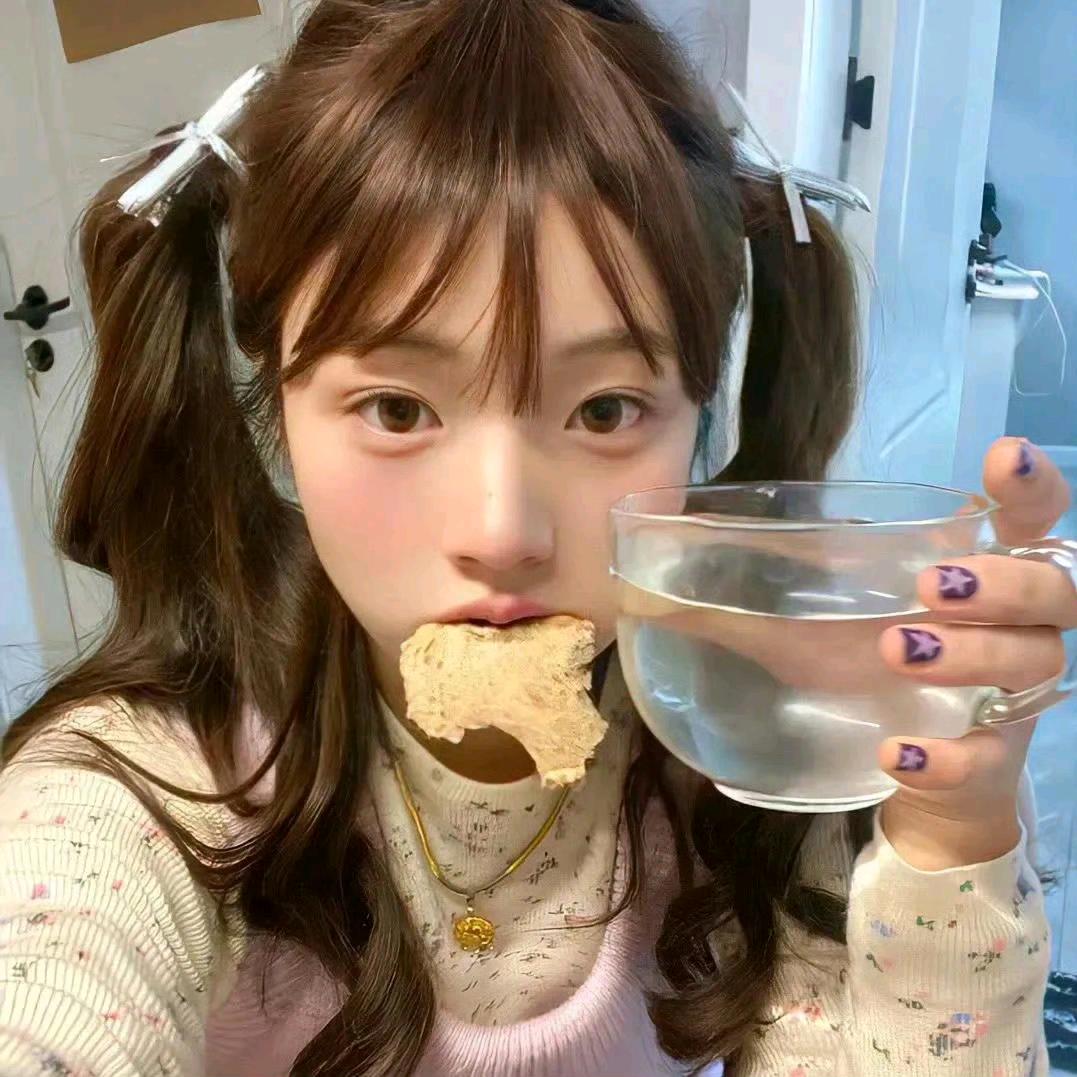 秃顶红皇后