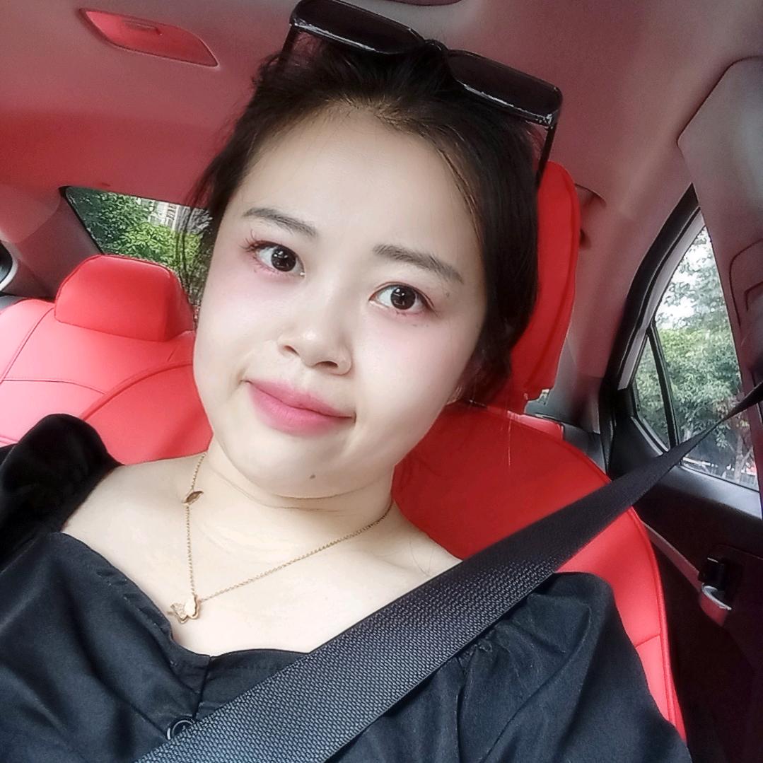 香香姐潮宝衣橱