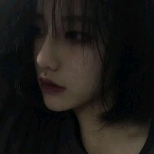 @蝼蚁