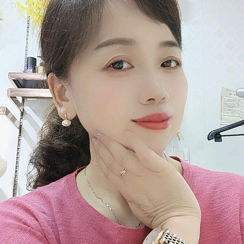 阿朱(时尚衣都)
