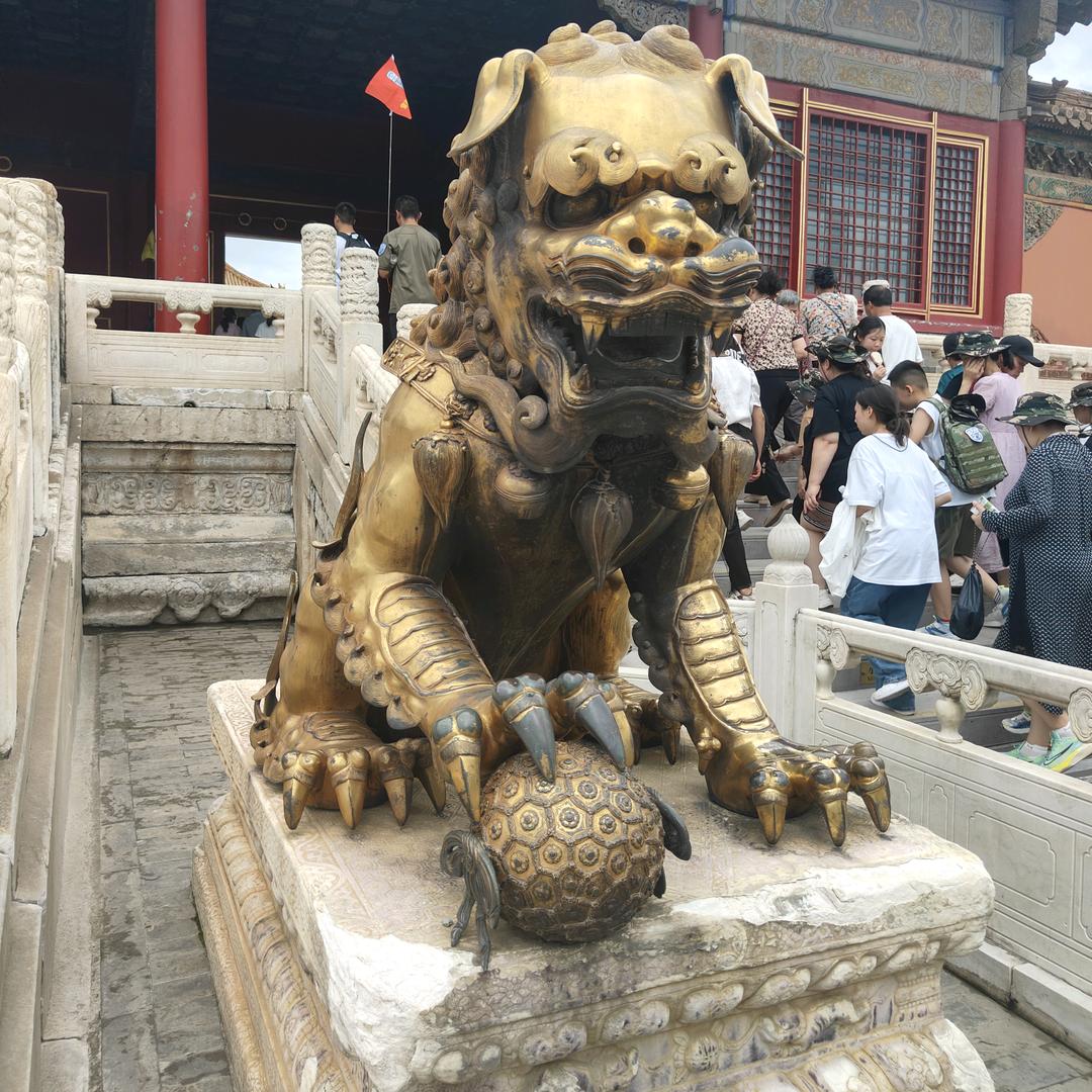 一个糊涂蛋