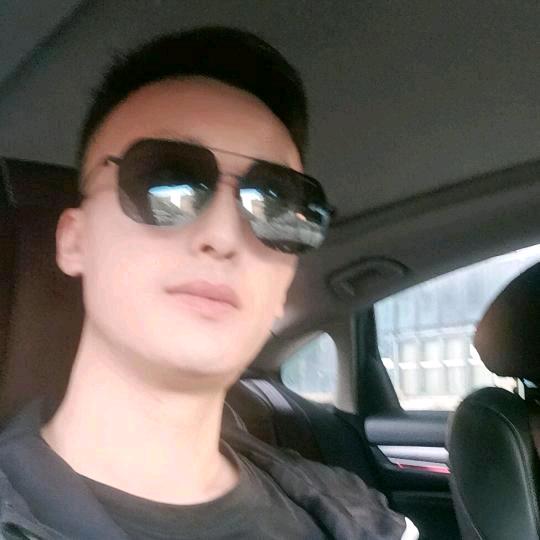 阿昊