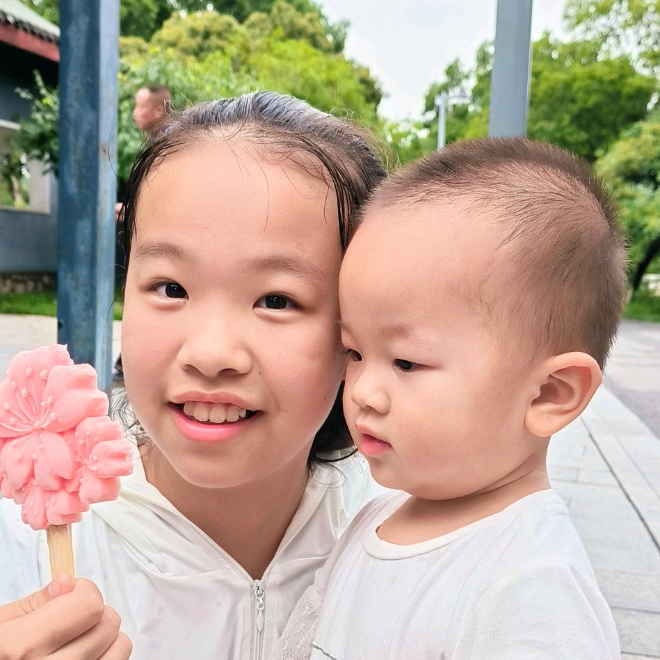 开心快乐每一天😊