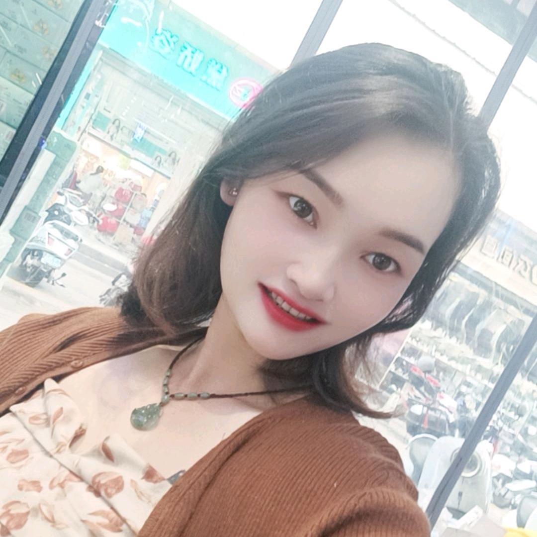 轻🌸满🌼盈