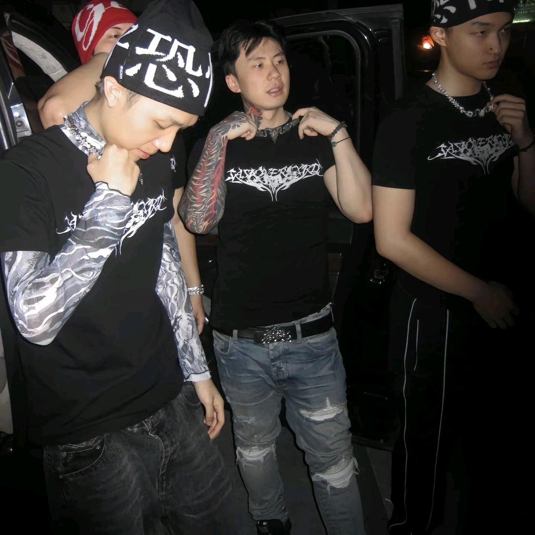 乔尼