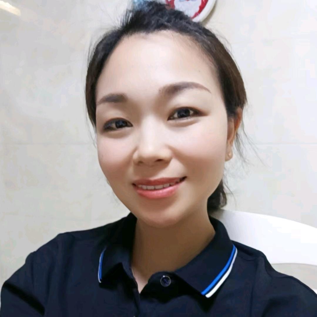 射阳吾悦南峰尚微笑店长