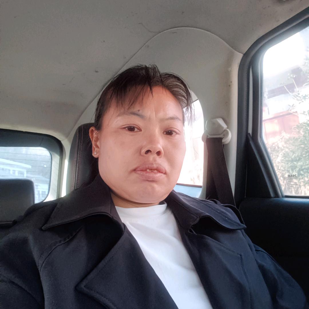 坚持向前走梁