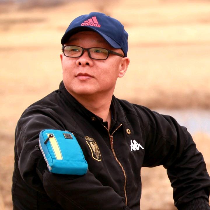 歌手晓健