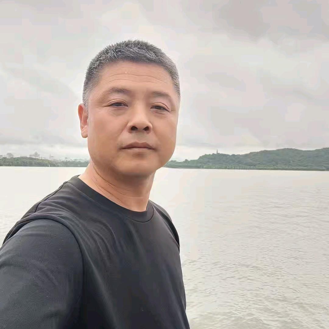 李桐哥