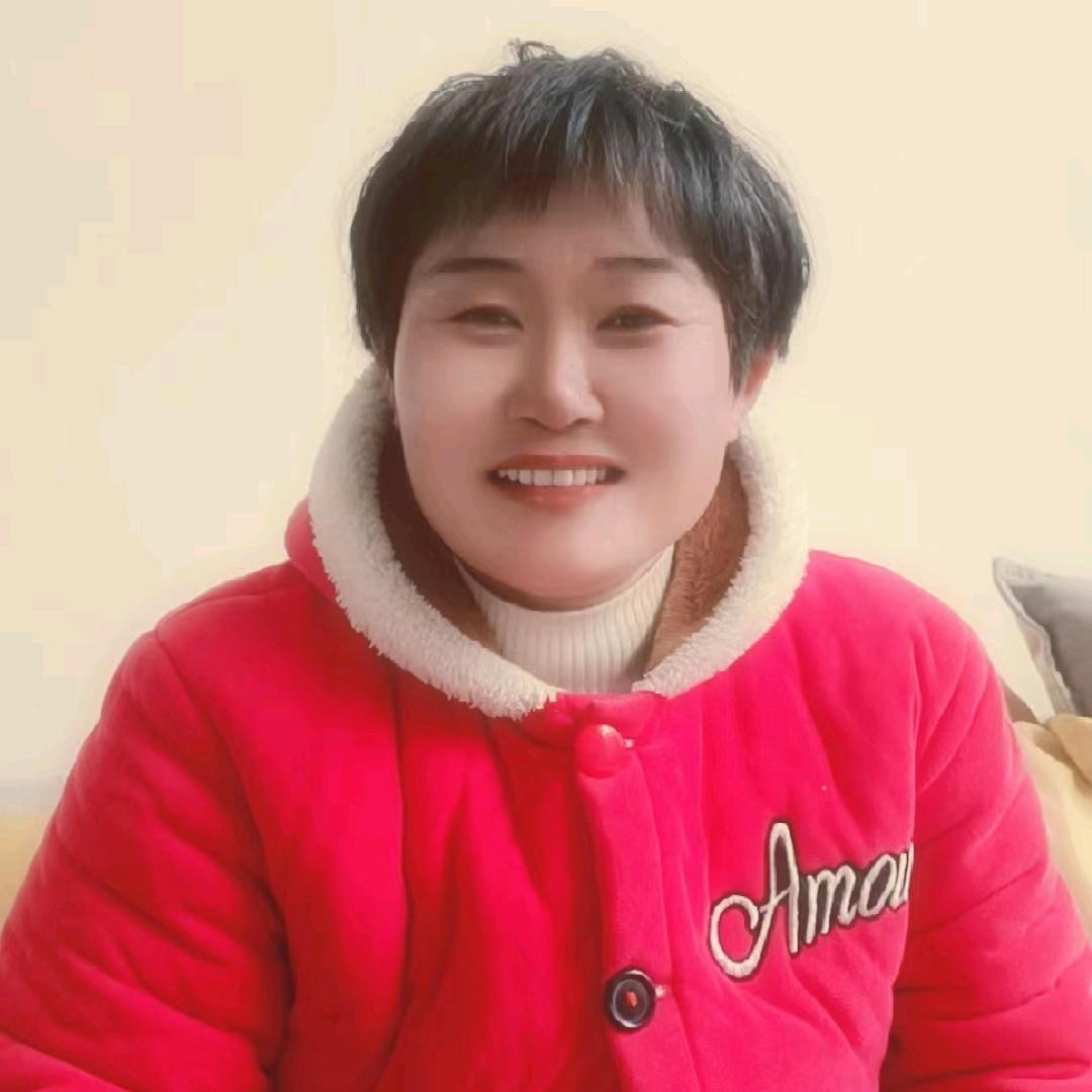 纪霞