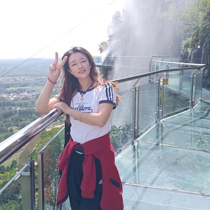 琳妹妹（我想静静）