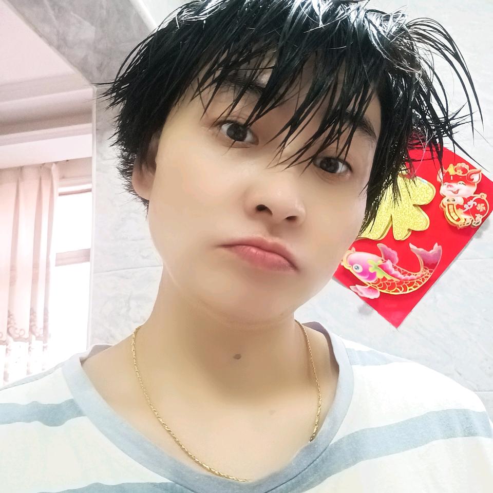 灰色的雪