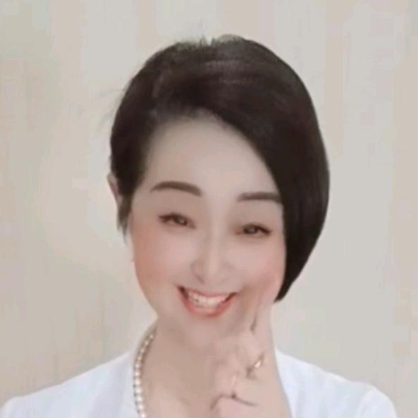 温暖的微笑🤘🏻舞