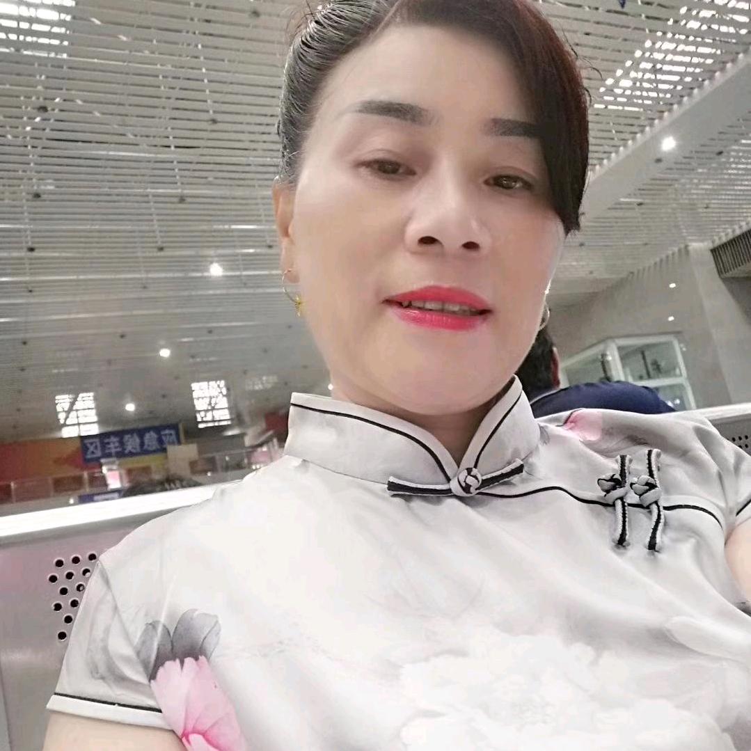 两个孙子的婆婆