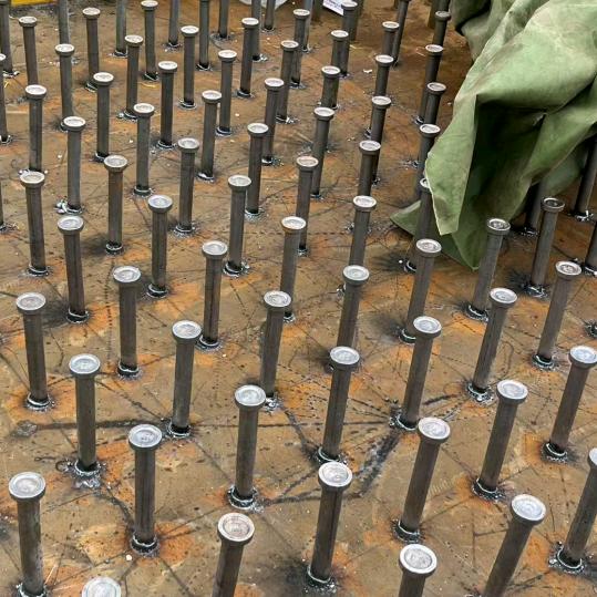 专业焊栓钉，钢筋制作，邦札