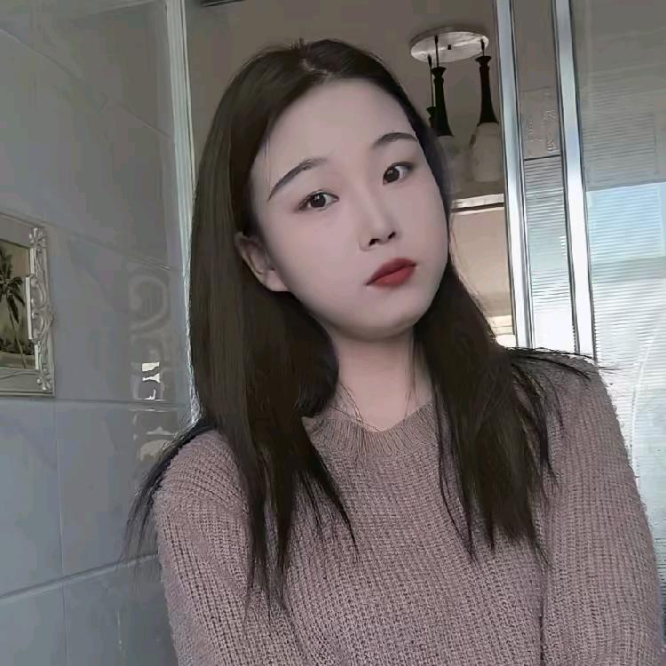 芮儿一家人👪（月子中）