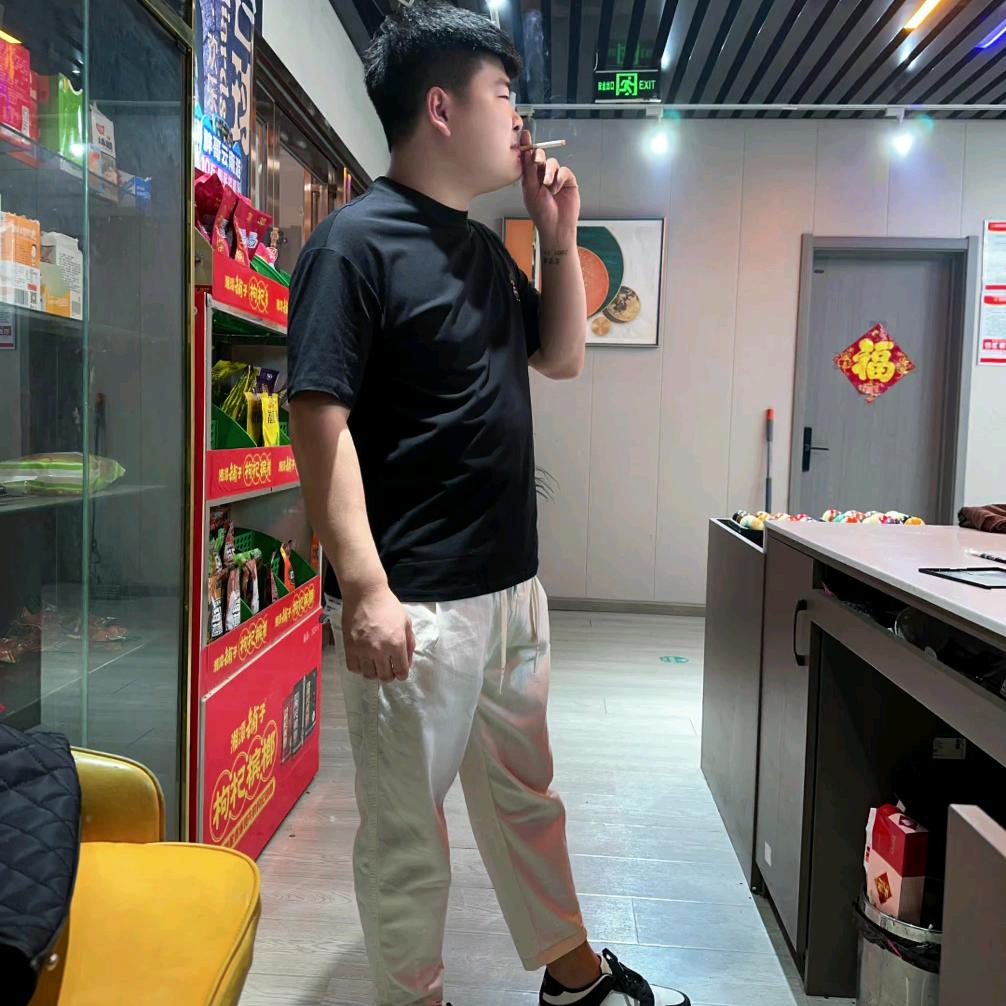卑微小韩