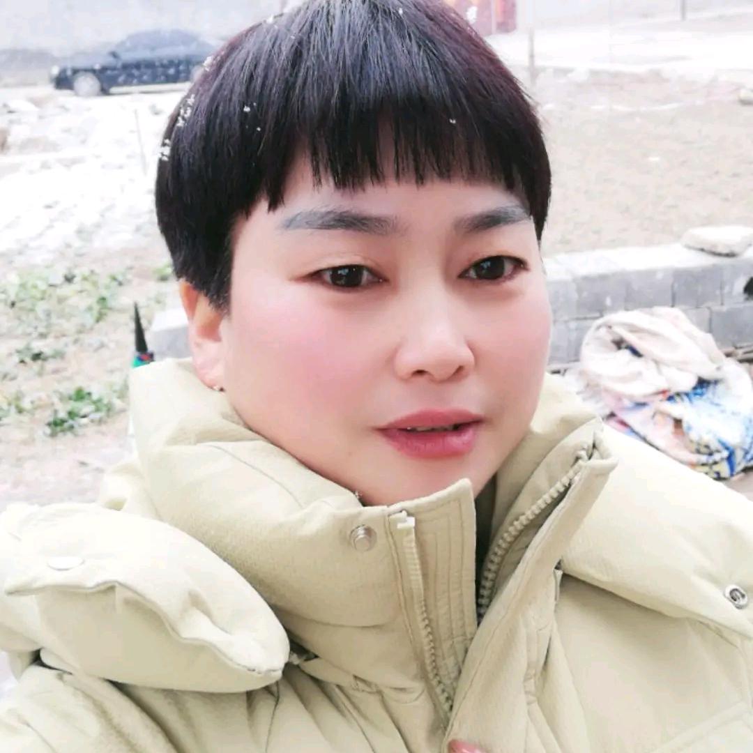 💐🌻晴空万李🌹🏵