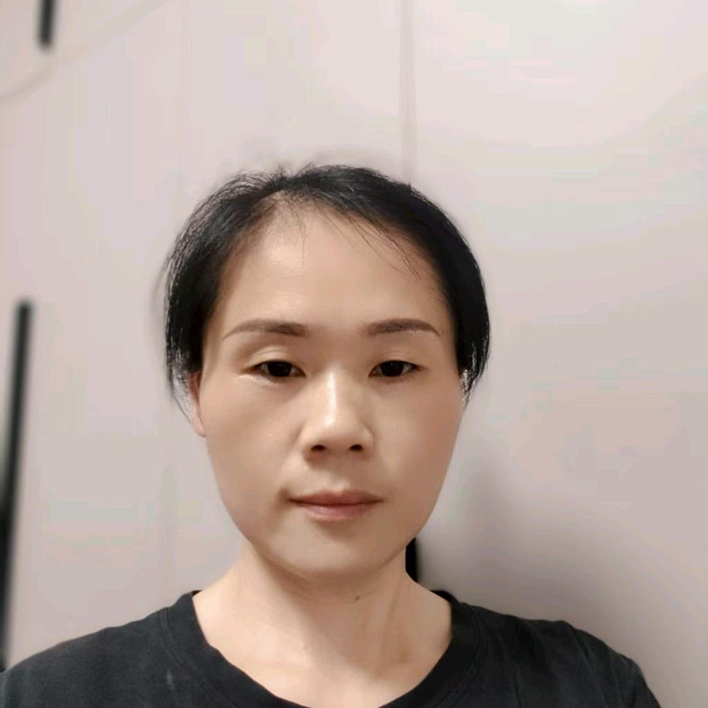 青姐  助力号:开播号在主页