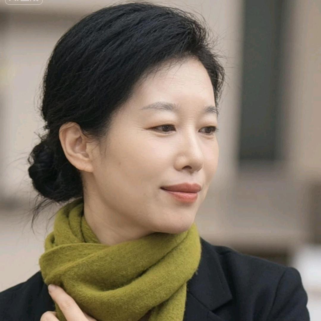 郇二妮散养柴鸡