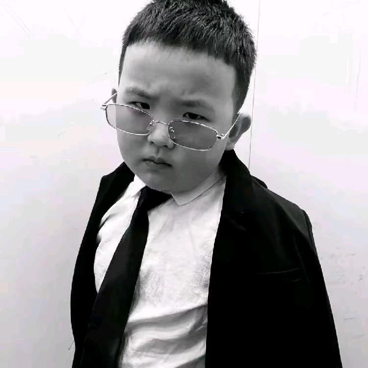 王先生: