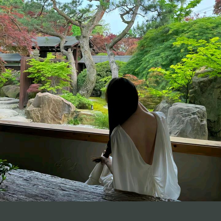 阳阳（首播晚22:30）