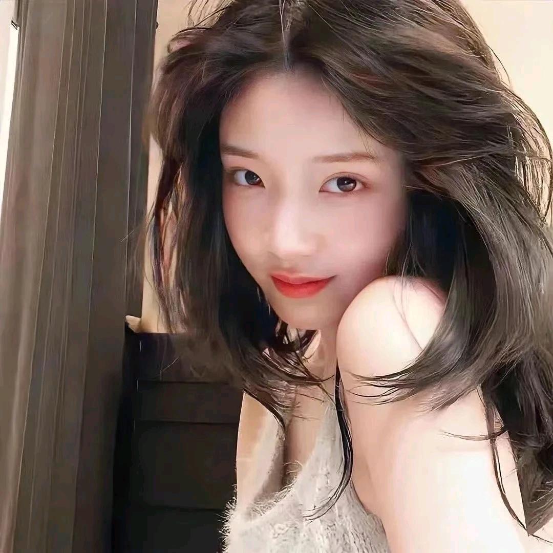 麻辣兔兔（晚22：40）