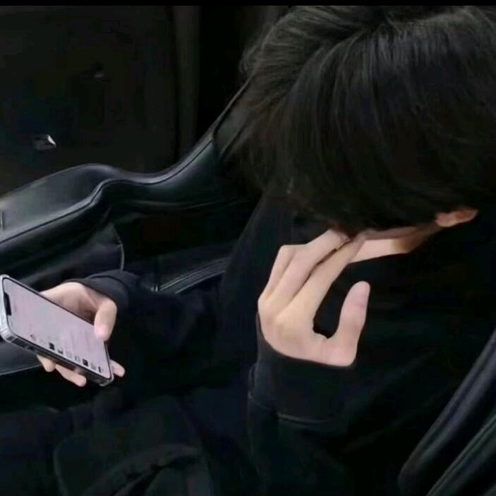钟黎.