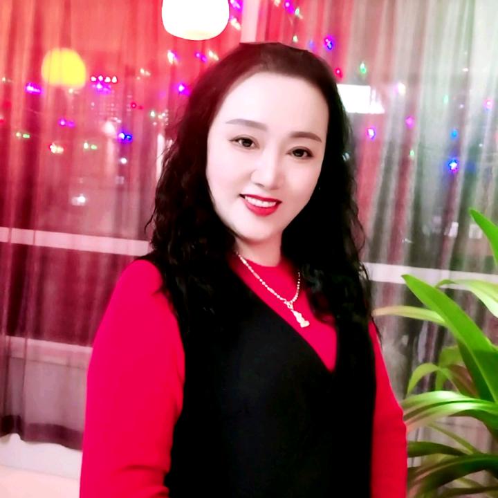 玥霓