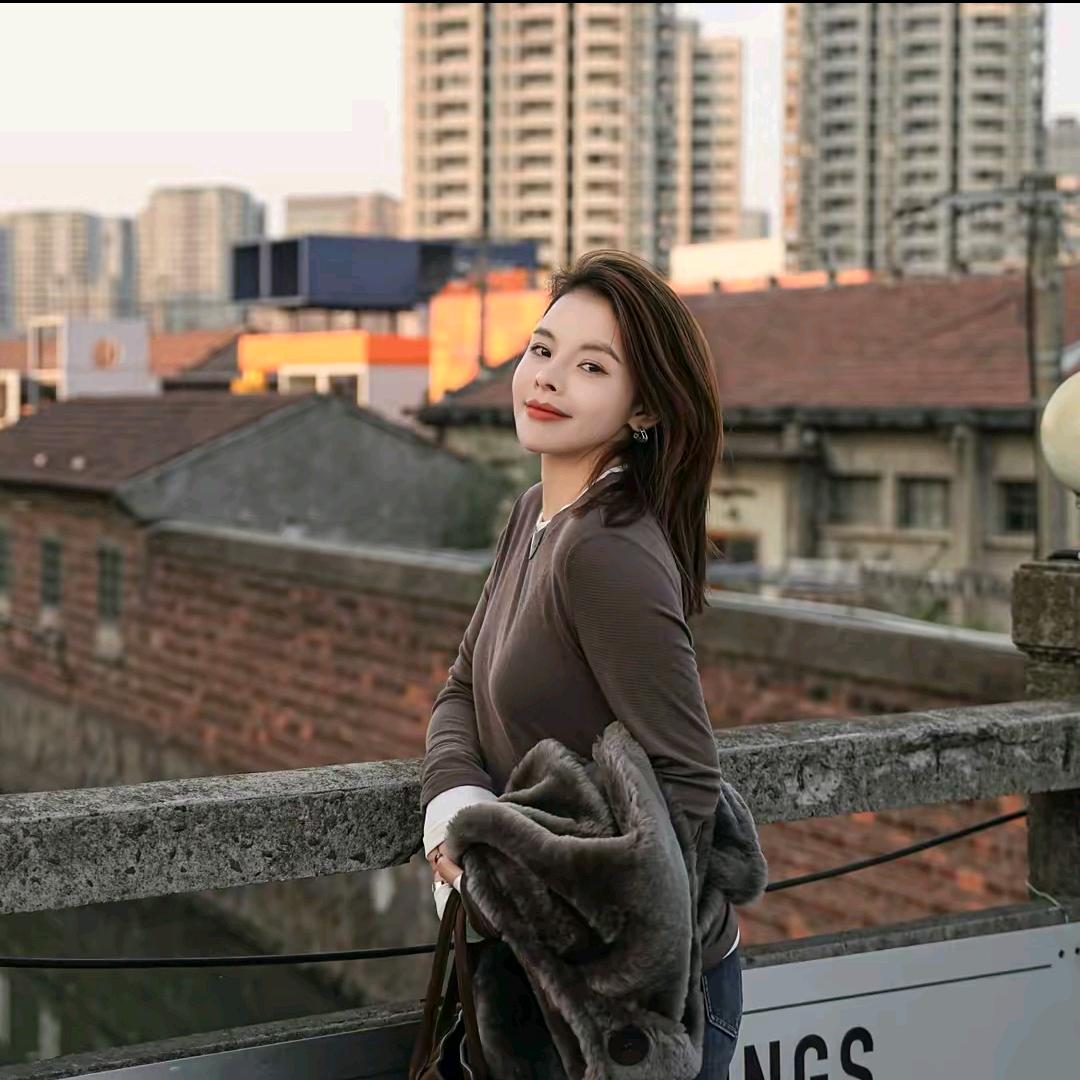 表姐LAZY VISION（穿搭日记）